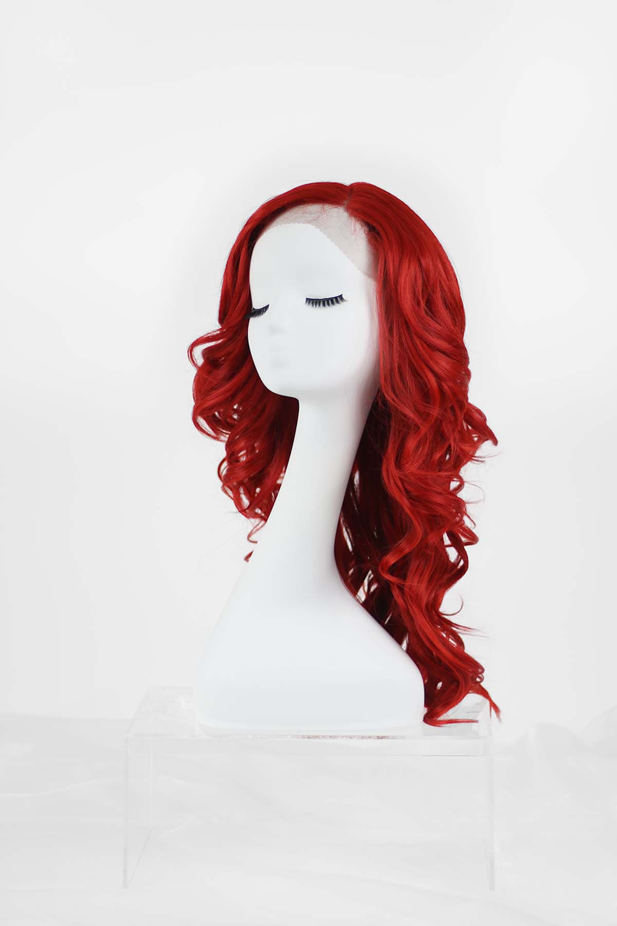 Hair Topic | Mega Lace Front 122 Synthetic Wig - essence beauty